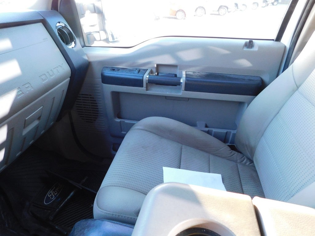 2008 Ford Super Duty F-350 DRW XL