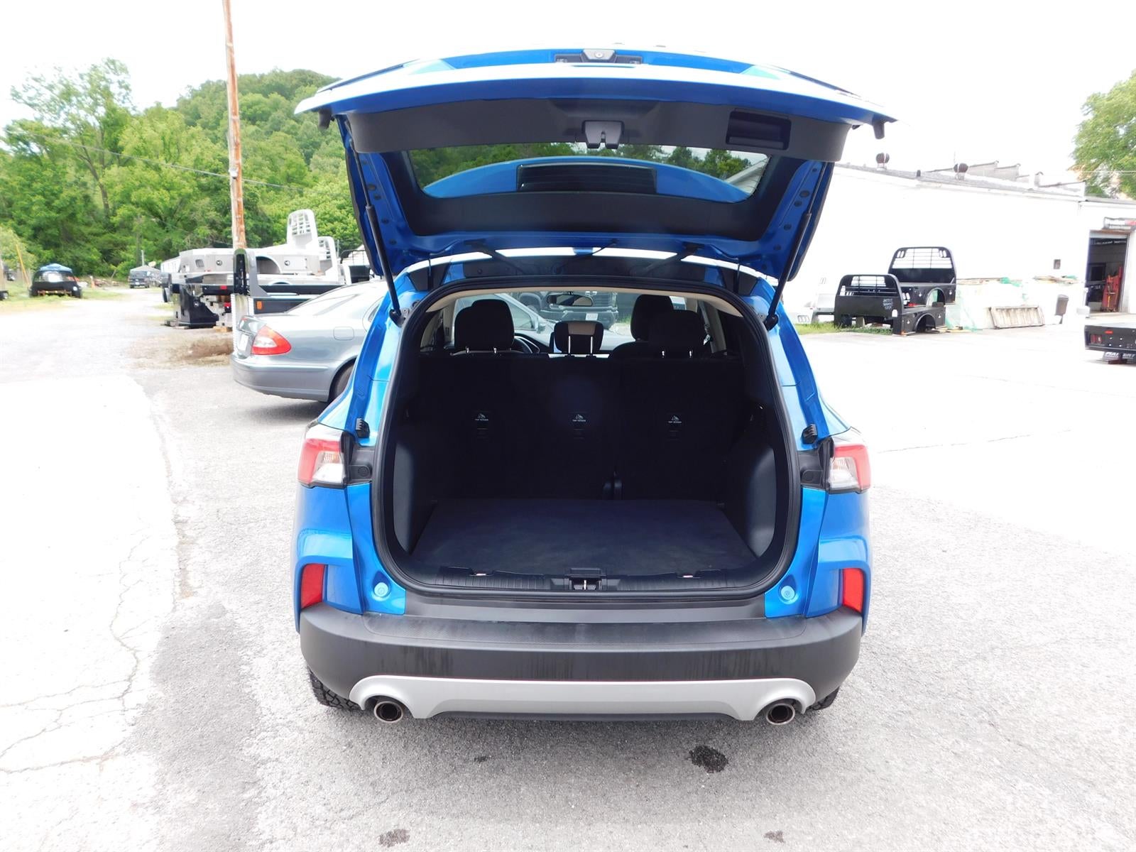 2020 Ford Escape SE