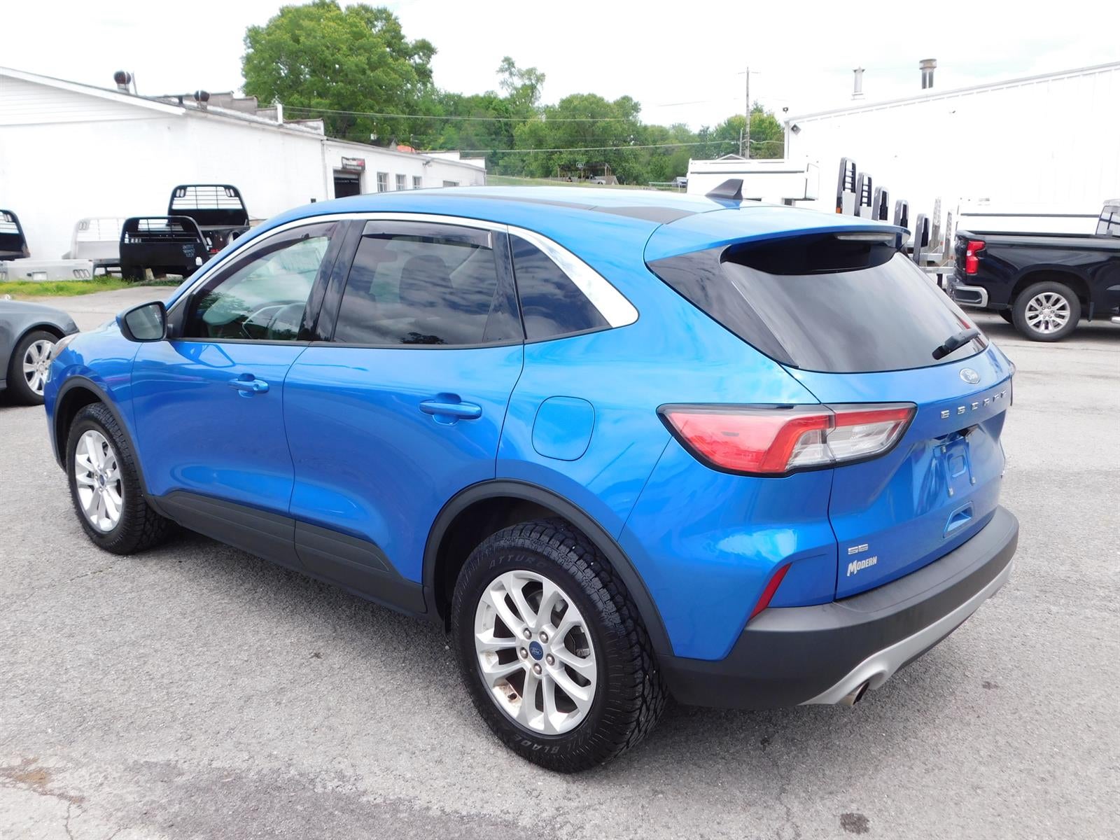 2020 Ford Escape SE