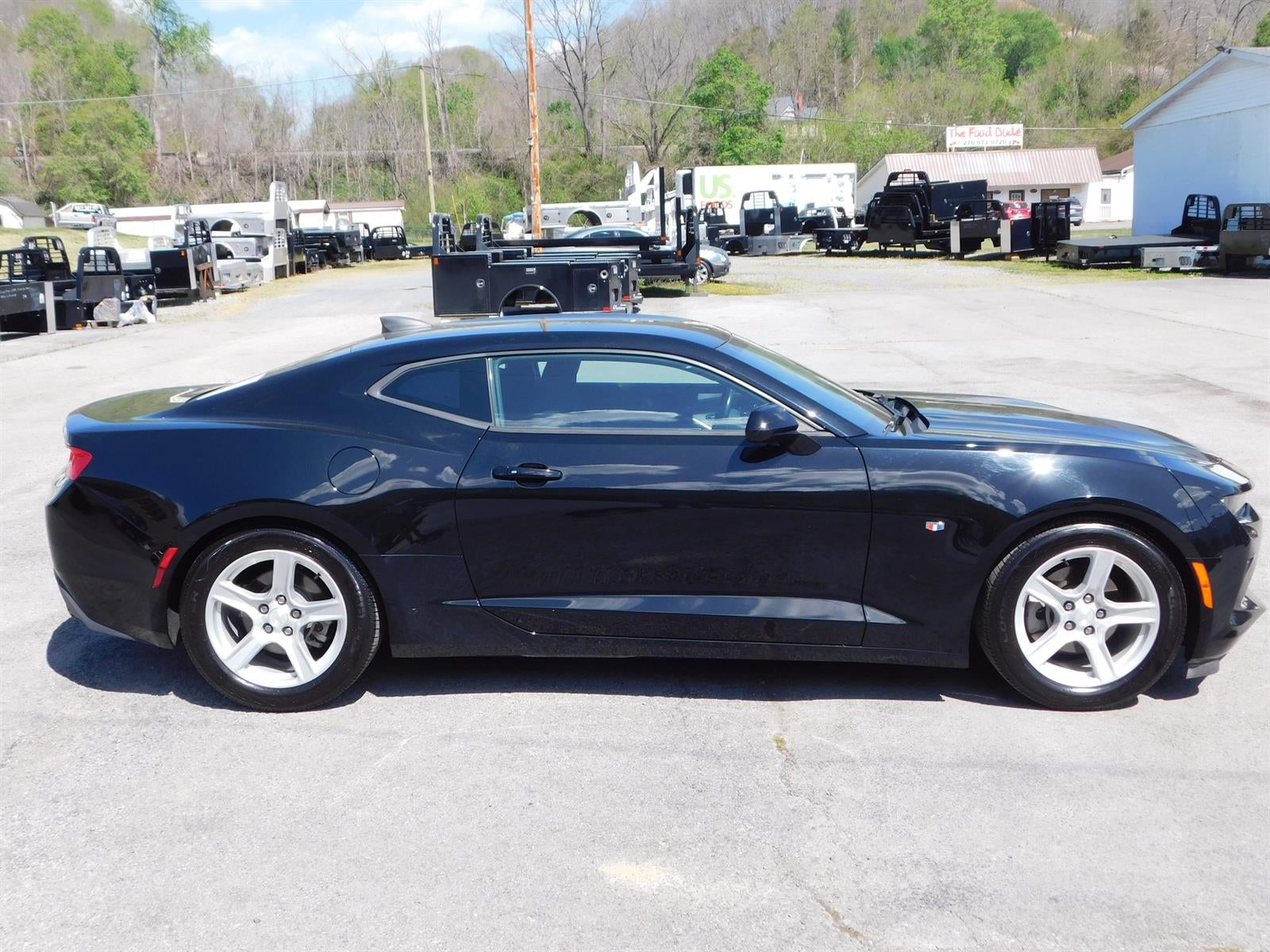 2017 Chevrolet Camaro 1LS