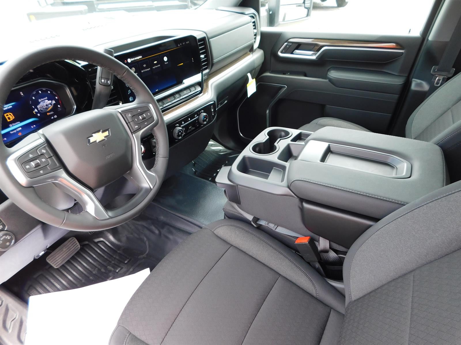 2026 Chevrolet Silverado 3500 HD Chassis Cab LT