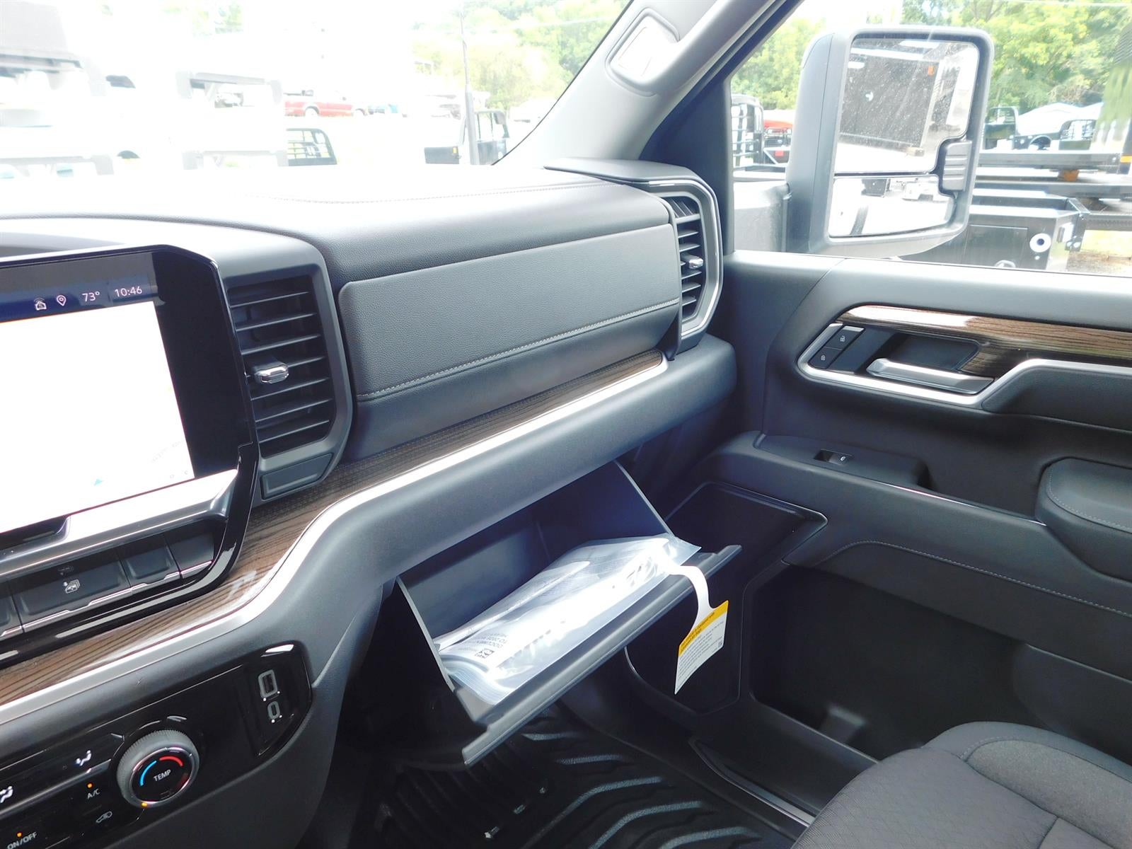 2026 Chevrolet Silverado 3500 HD Chassis Cab LT