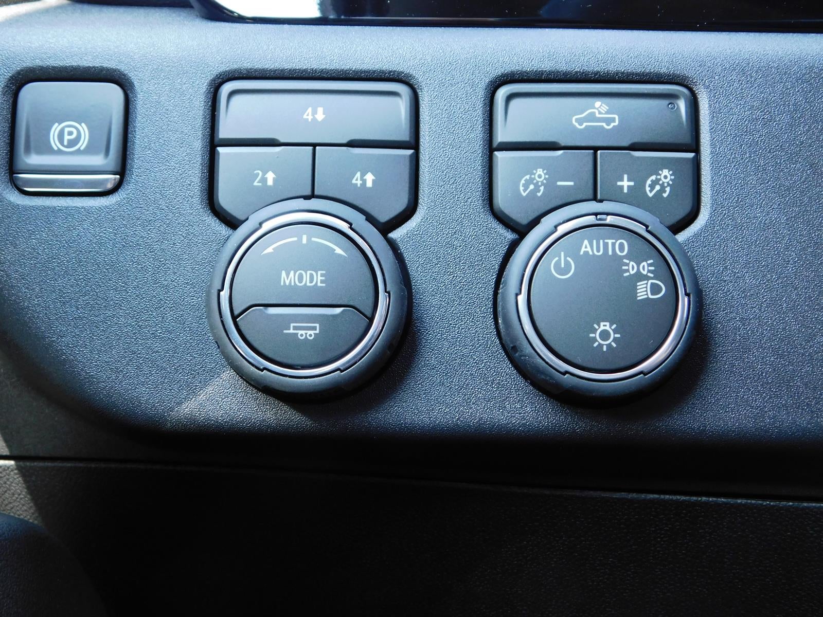 2026 Chevrolet Silverado 3500 HD Chassis Cab LT