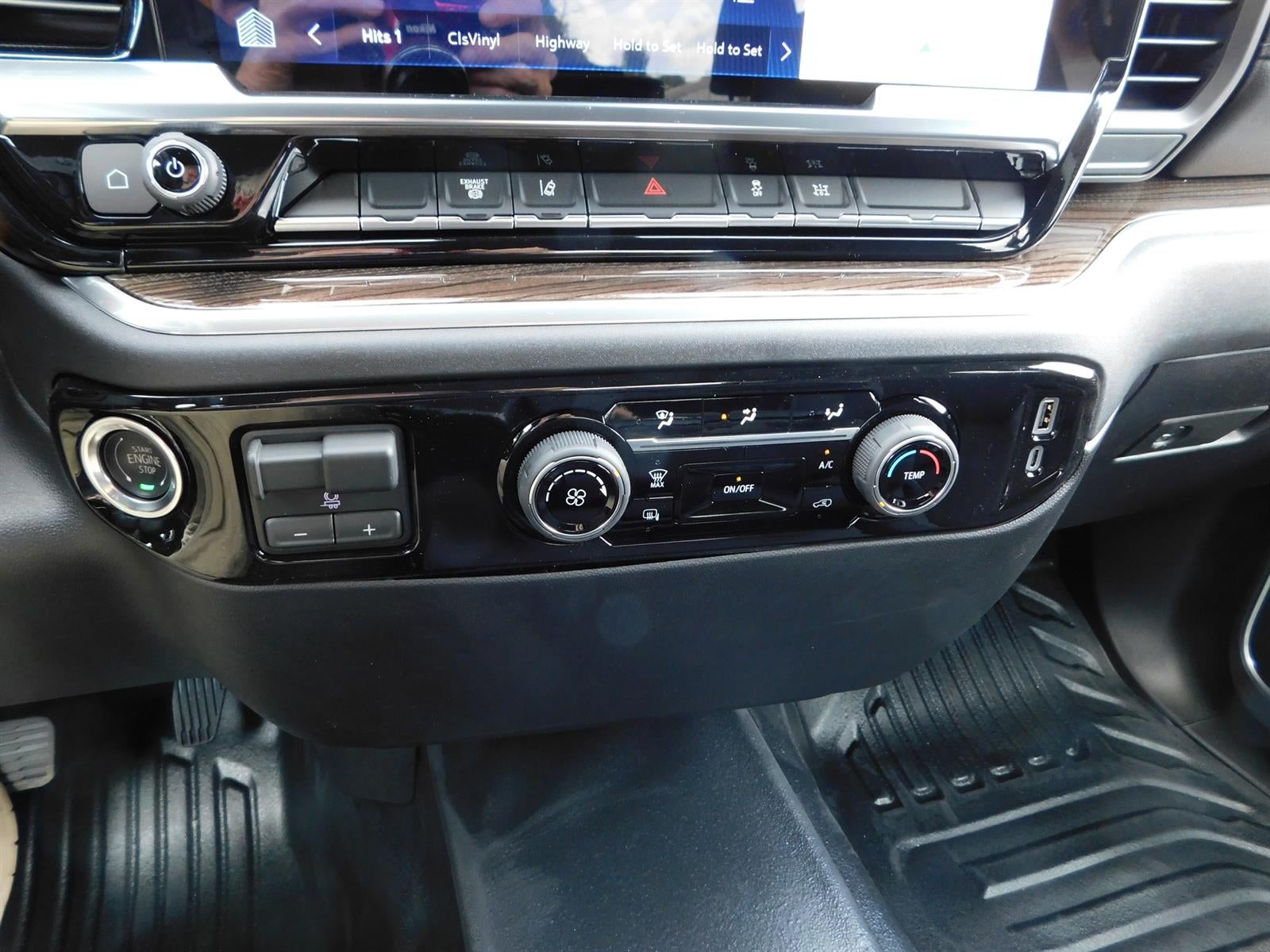 2026 Chevrolet Silverado 3500 HD Chassis Cab LT
