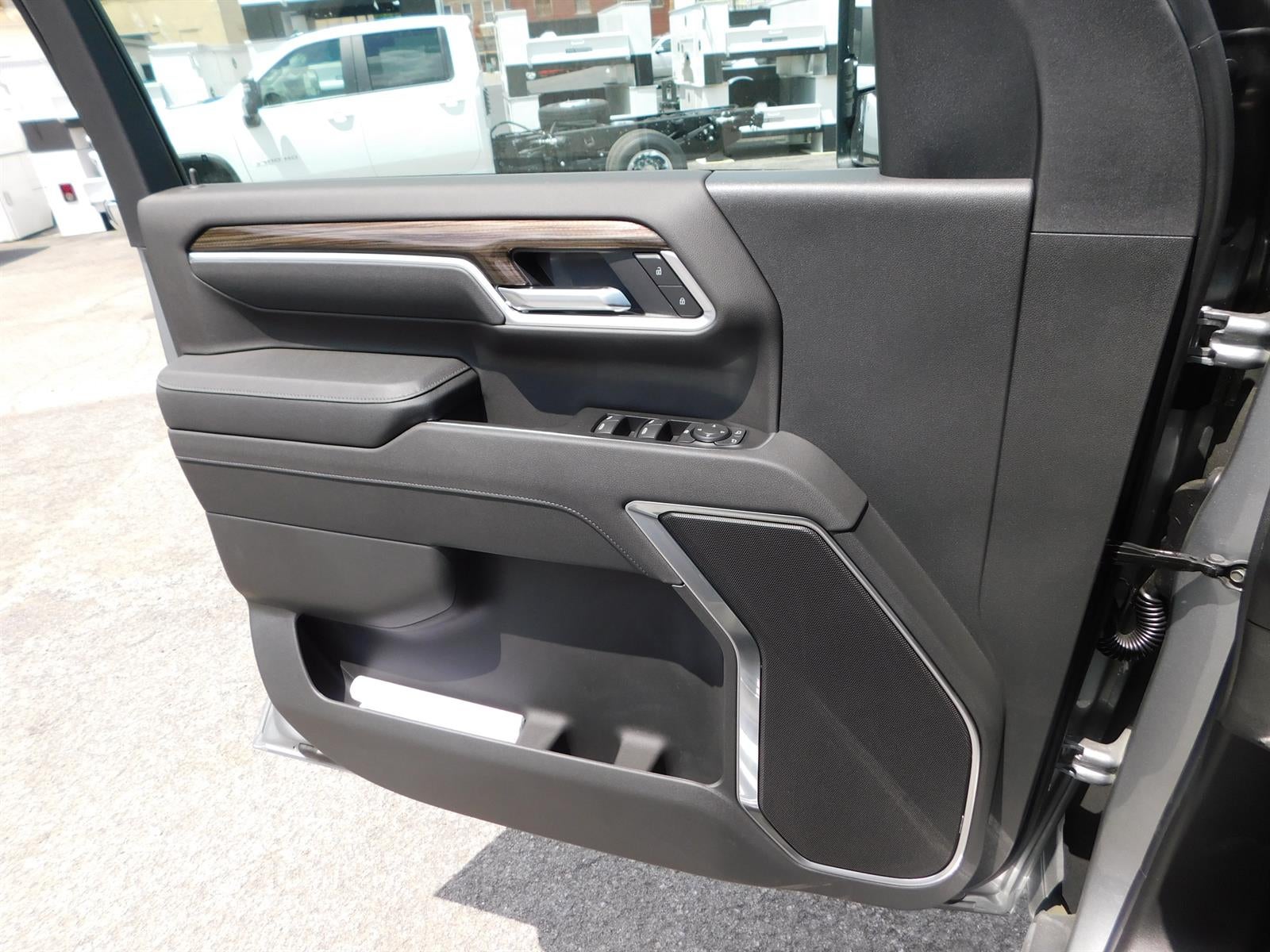 2026 Chevrolet Silverado 3500 HD Chassis Cab LT