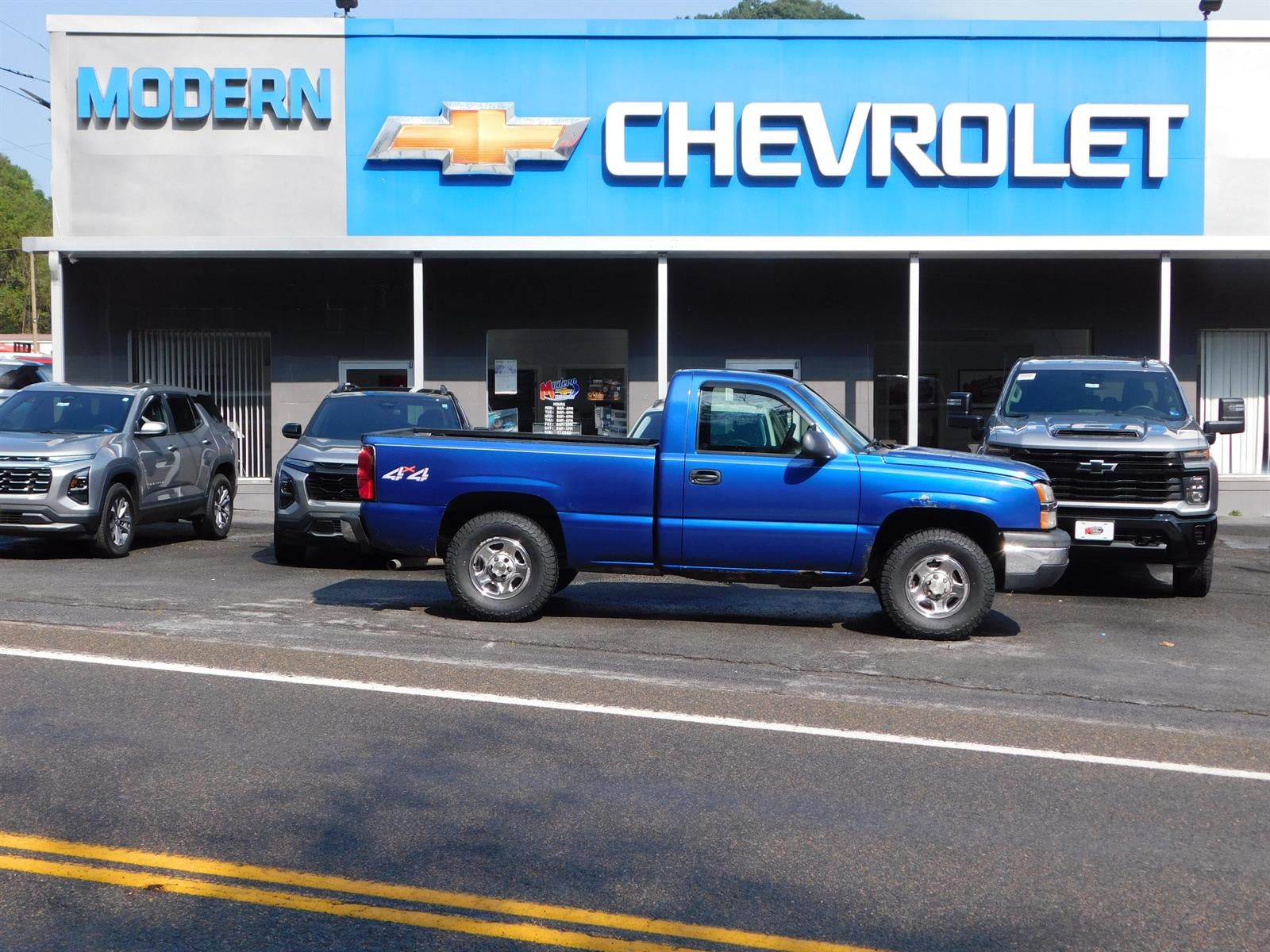 2004 Chevrolet Silverado 1500 Base