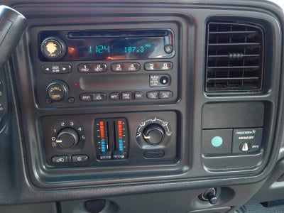 2004 Chevrolet Silverado 1500 Base