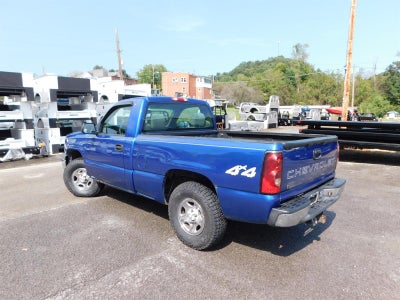 2004 Chevrolet Silverado 1500 Base