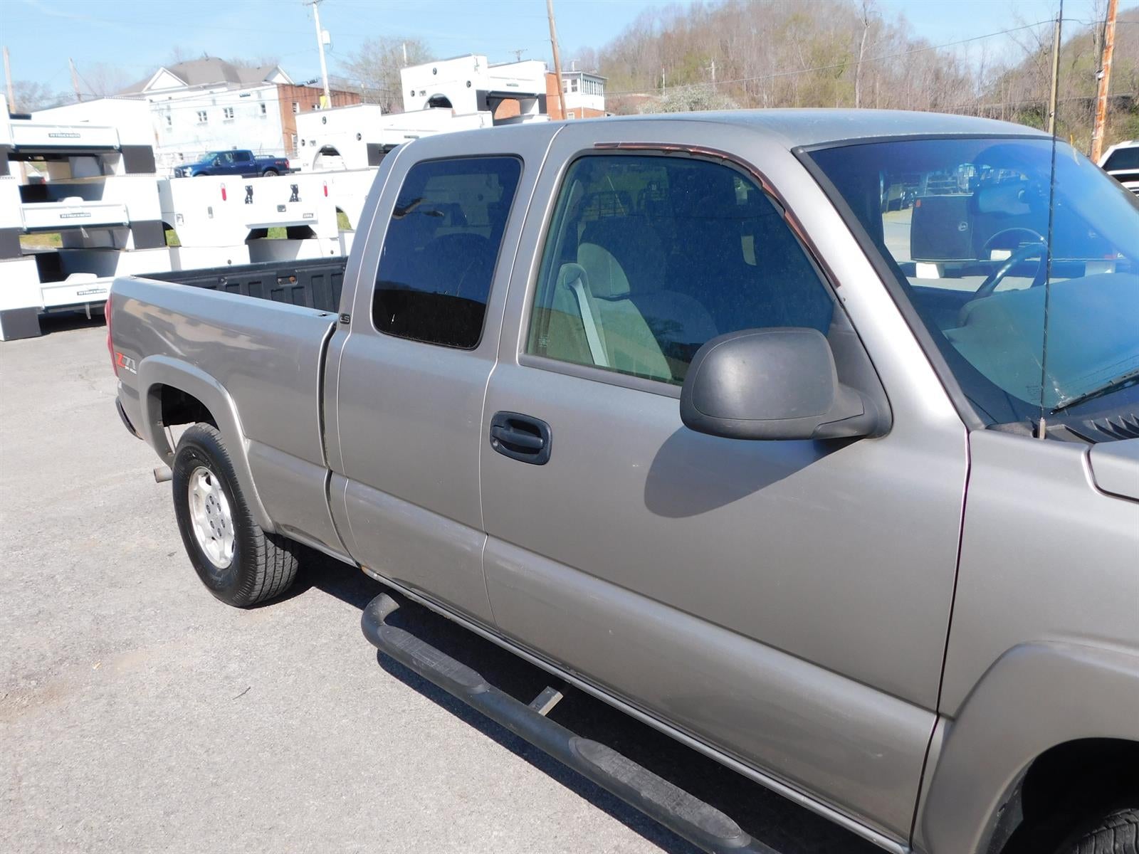 2003 Chevrolet Silverado 1500 LS