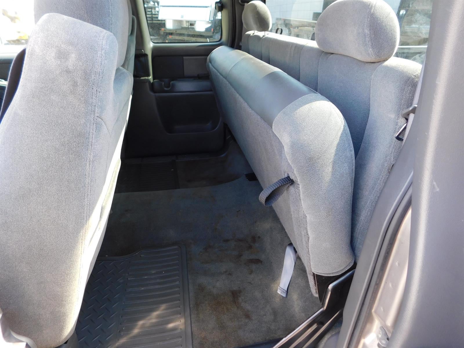 2003 Chevrolet Silverado 1500 LS