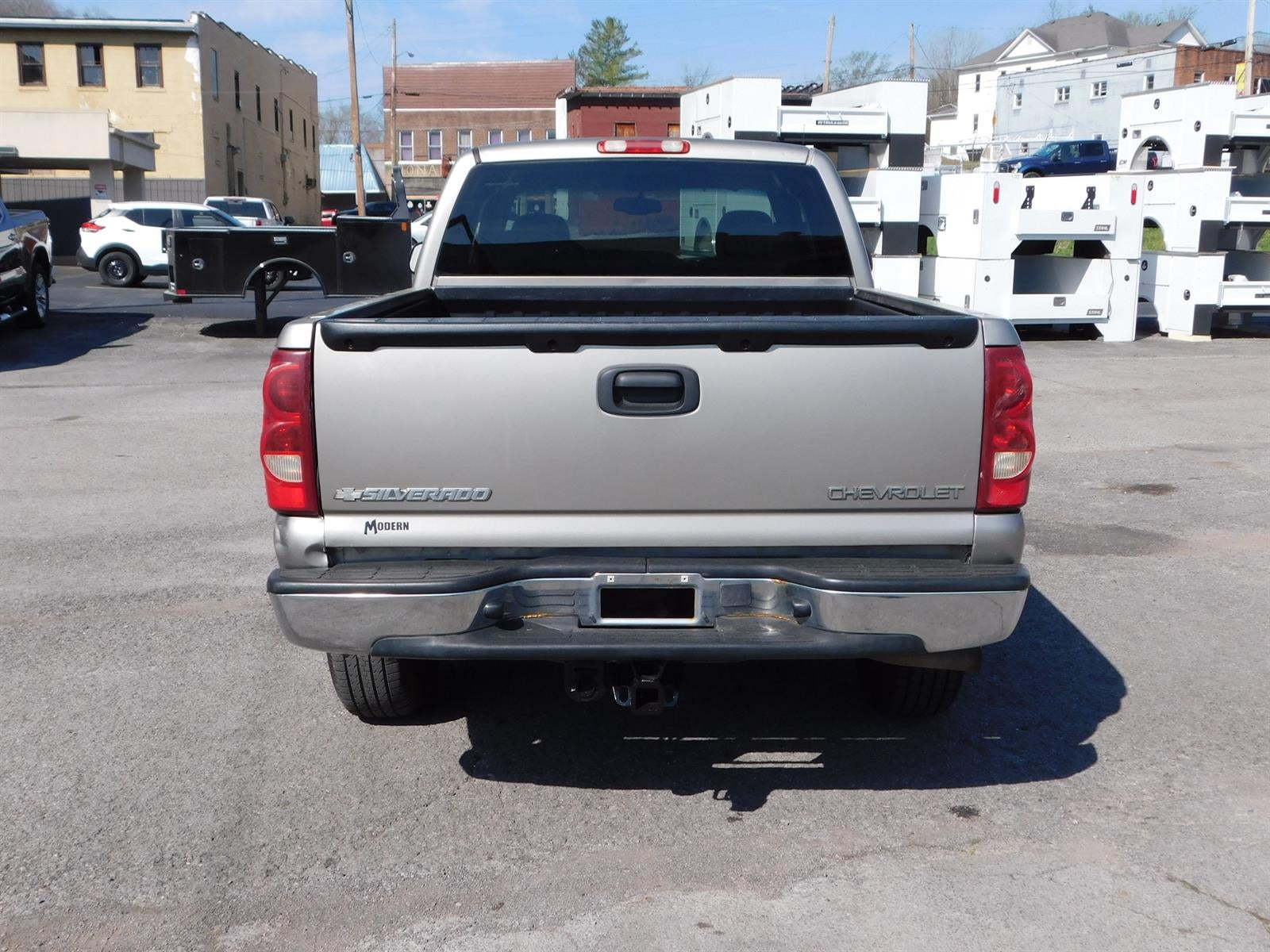 2003 Chevrolet Silverado 1500 LS