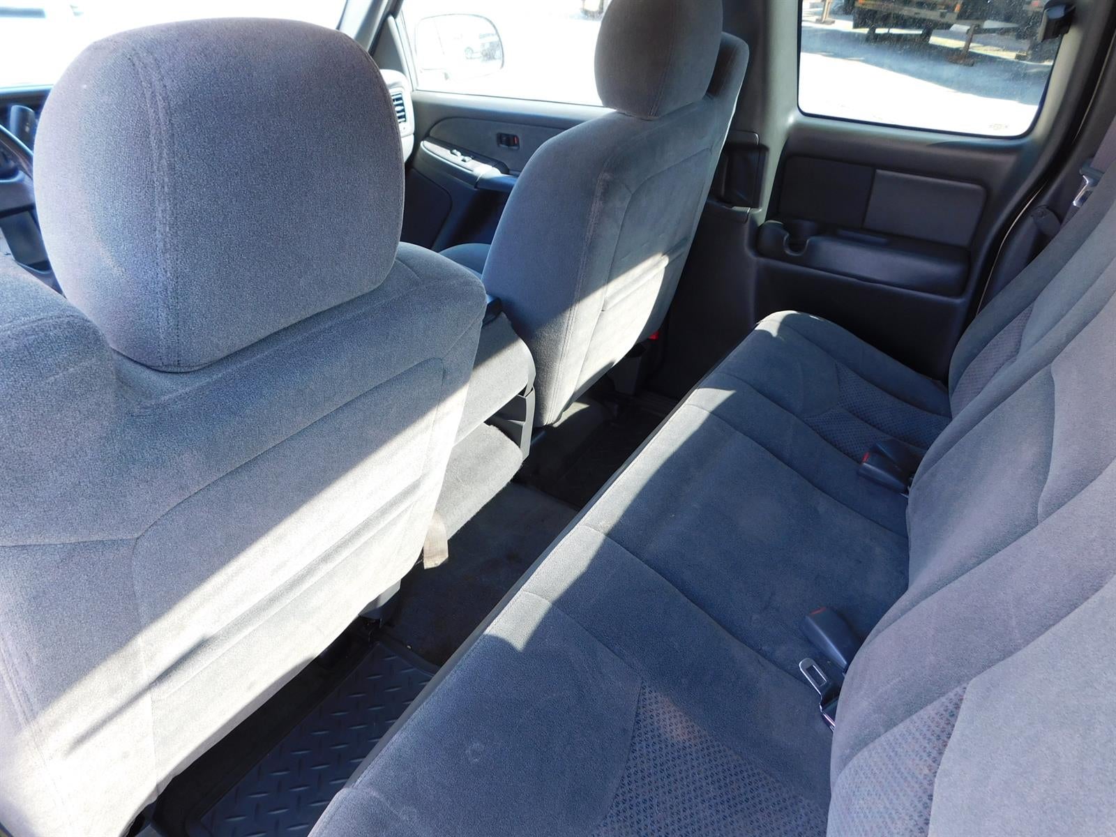 2003 Chevrolet Silverado 1500 LS