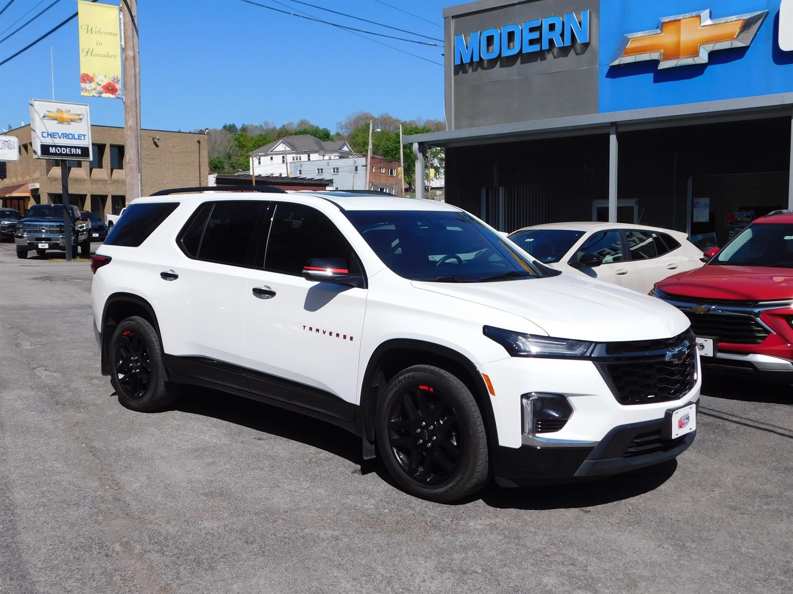 2023 Chevrolet Traverse Premier