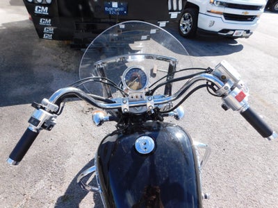 2005 Honda VT1100C Base