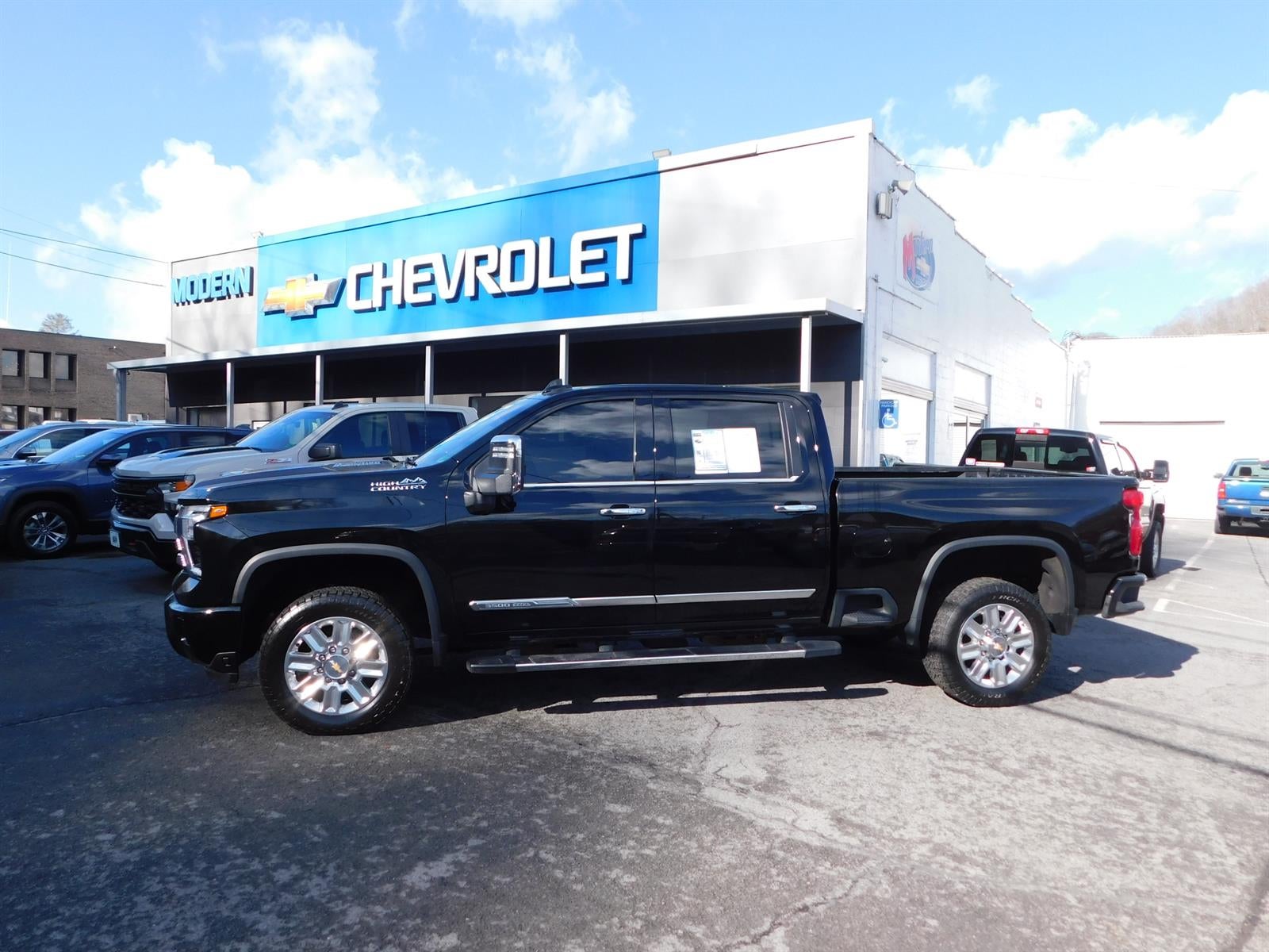 2024 Chevrolet Silverado 3500 HD High Country