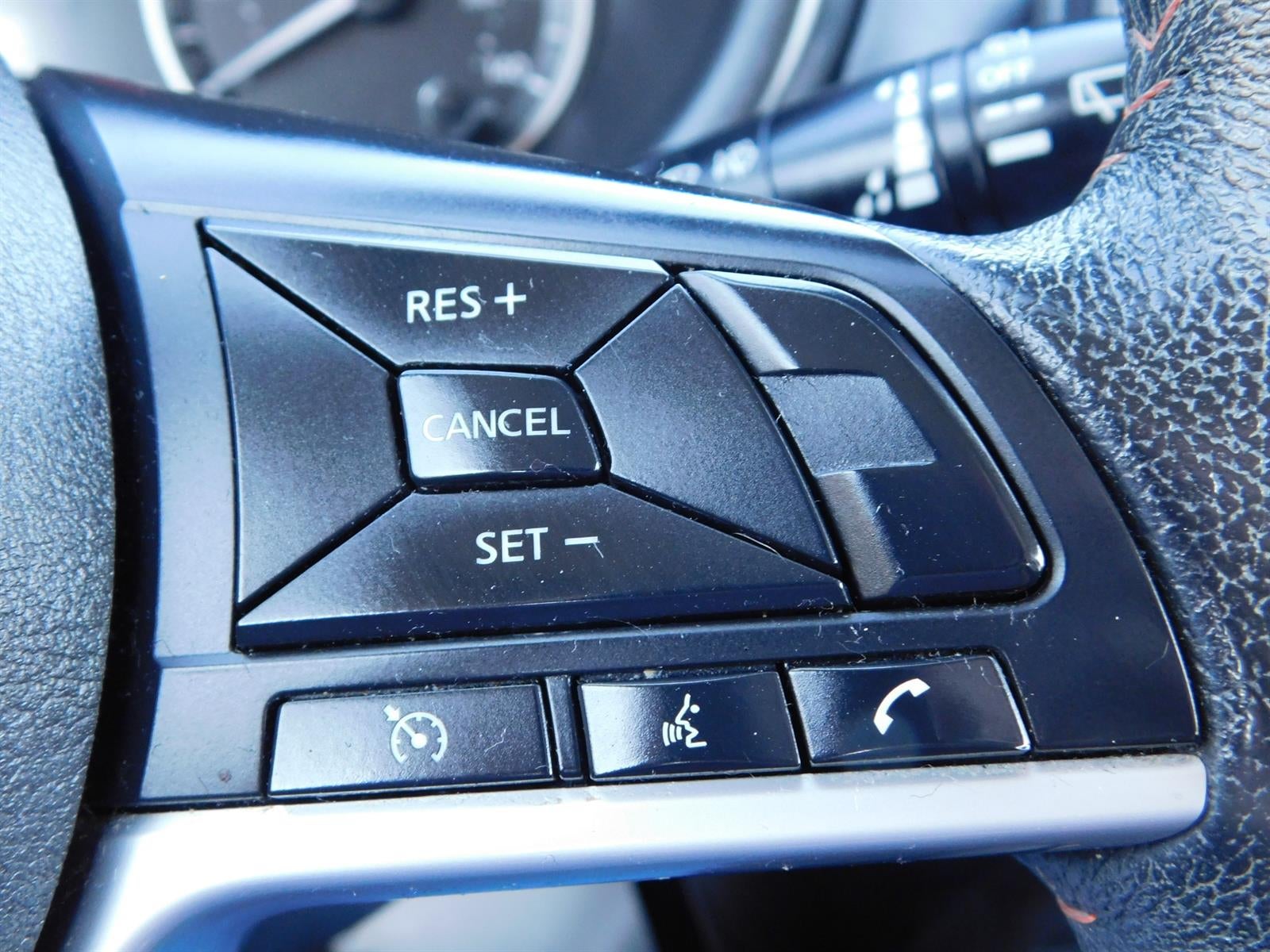 2018 Nissan Kicks SR