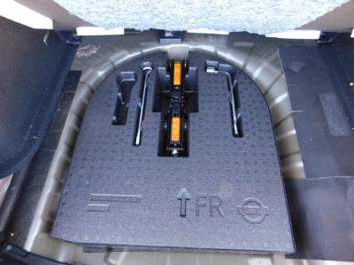 2018 Nissan Kicks SR