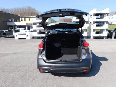 2018 Nissan Kicks SR
