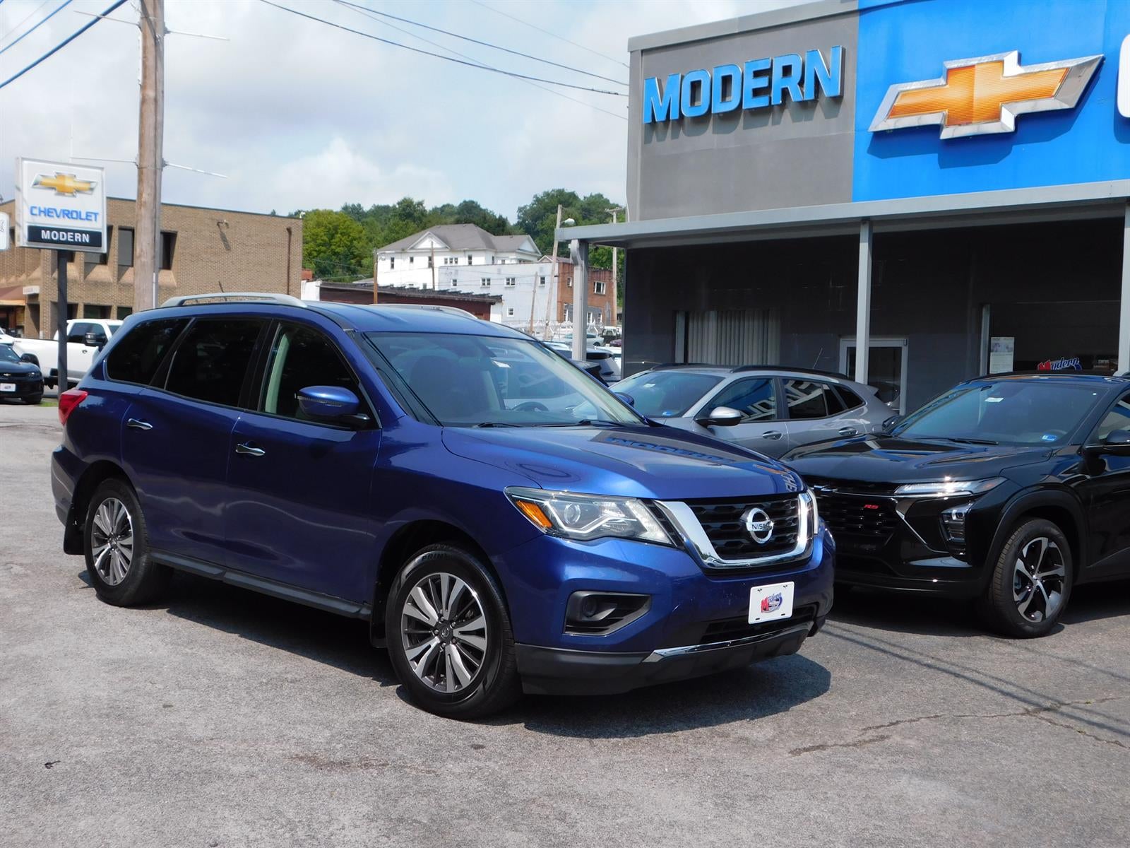 2017 Nissan Pathfinder S
