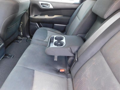 2017 Nissan Pathfinder S